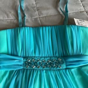 mini never wornstrapless. Chiffon junior